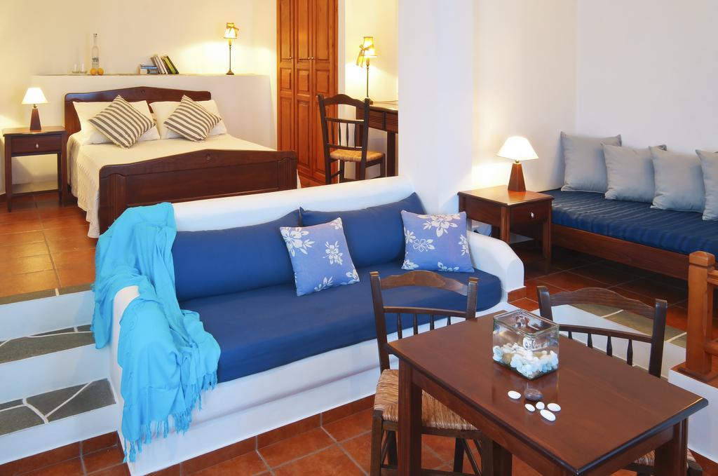 Belvedere Apartments Folégandros Rum bild