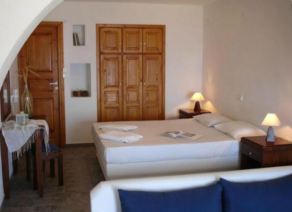 Belvedere Apartments Folégandros Rum bild